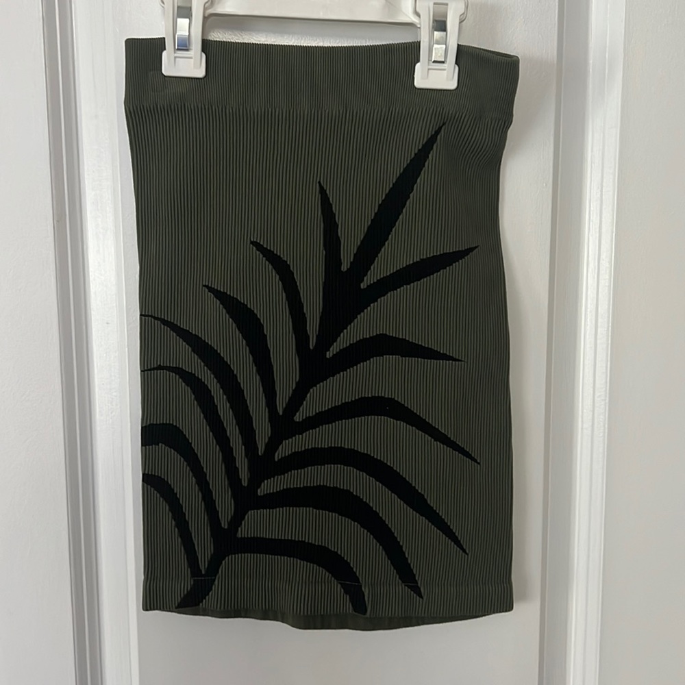 BCBGeneration Tube top